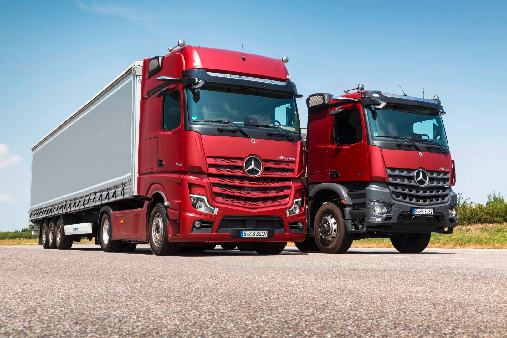 مرسدس بنز آکتروس (Mercedes Benz Actros)